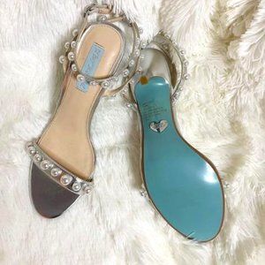 Women Betsy Johnson Pearl Straps